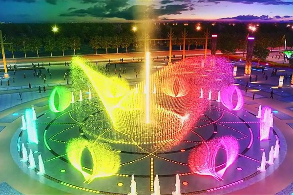 喷泉与雕塑是现代城市不可或缺的风景